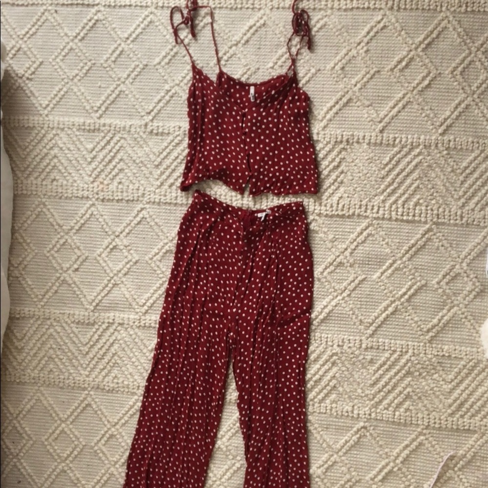 Matching crop and pant two piece set red